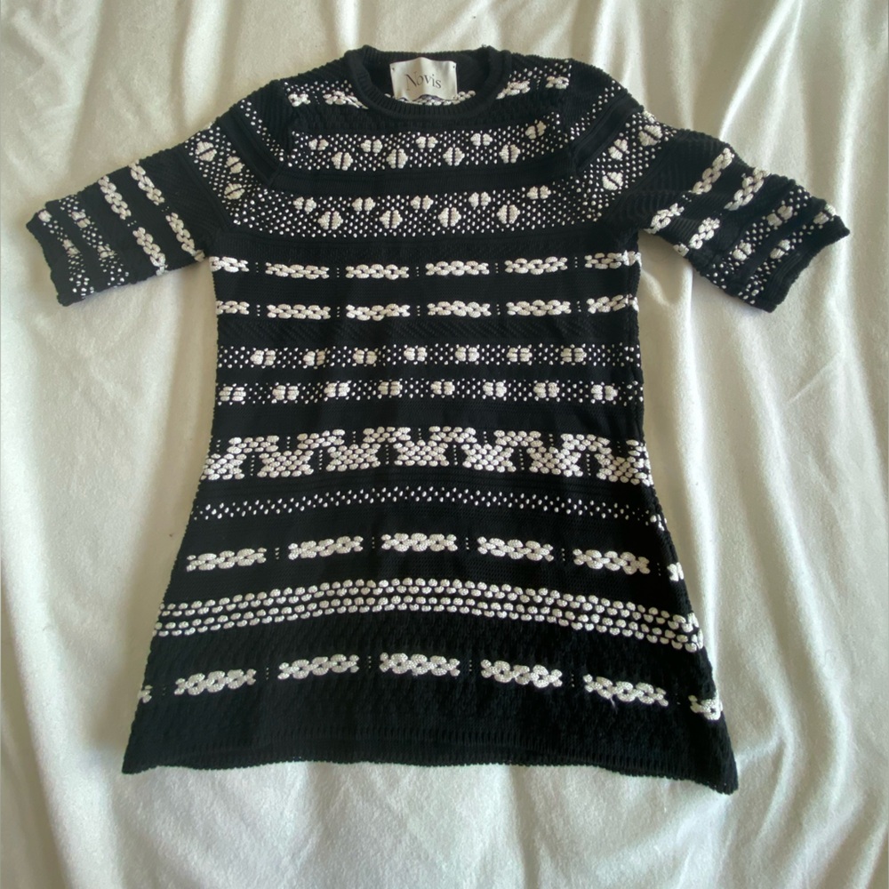 Novis Black and White Yellowstone Sweater